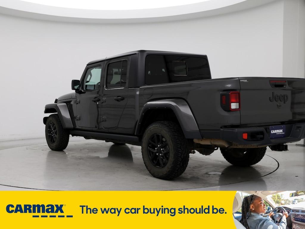 used 2022 Jeep Gladiator car, priced at $30,998