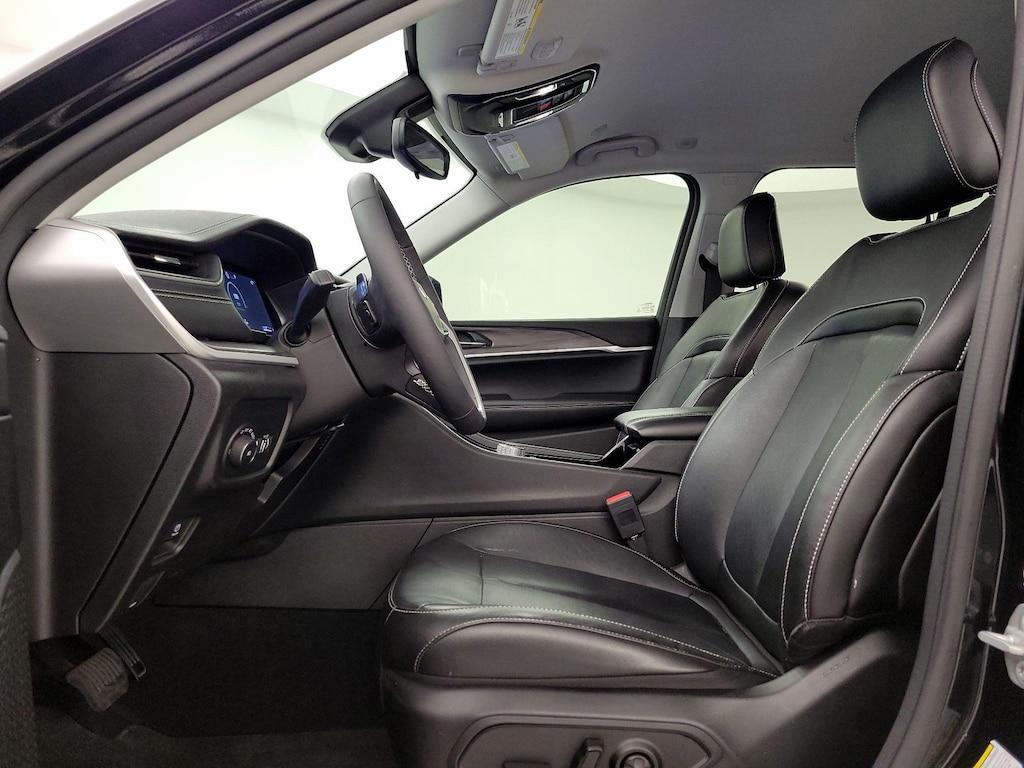 used 2023 Jeep Grand Cherokee car, priced at $31,998