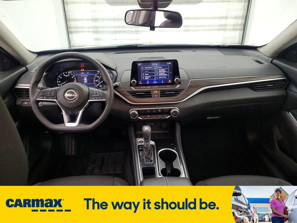 used 2023 Nissan Altima car, priced at $20,998