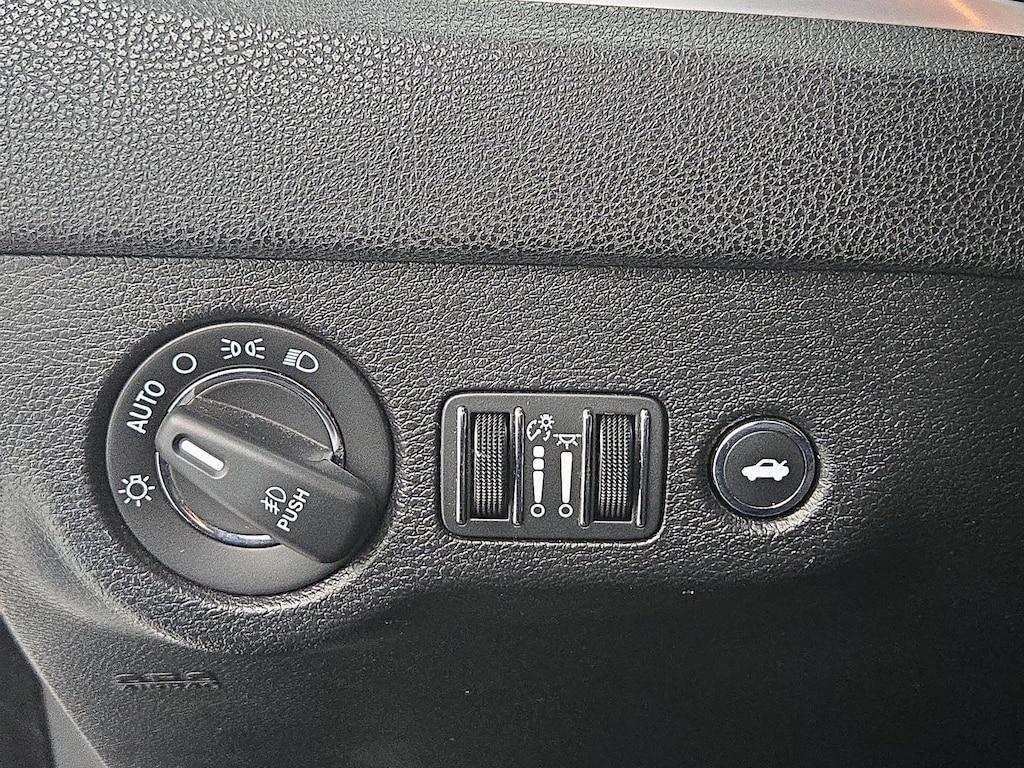 used 2021 Chrysler 300 car, priced at $23,998