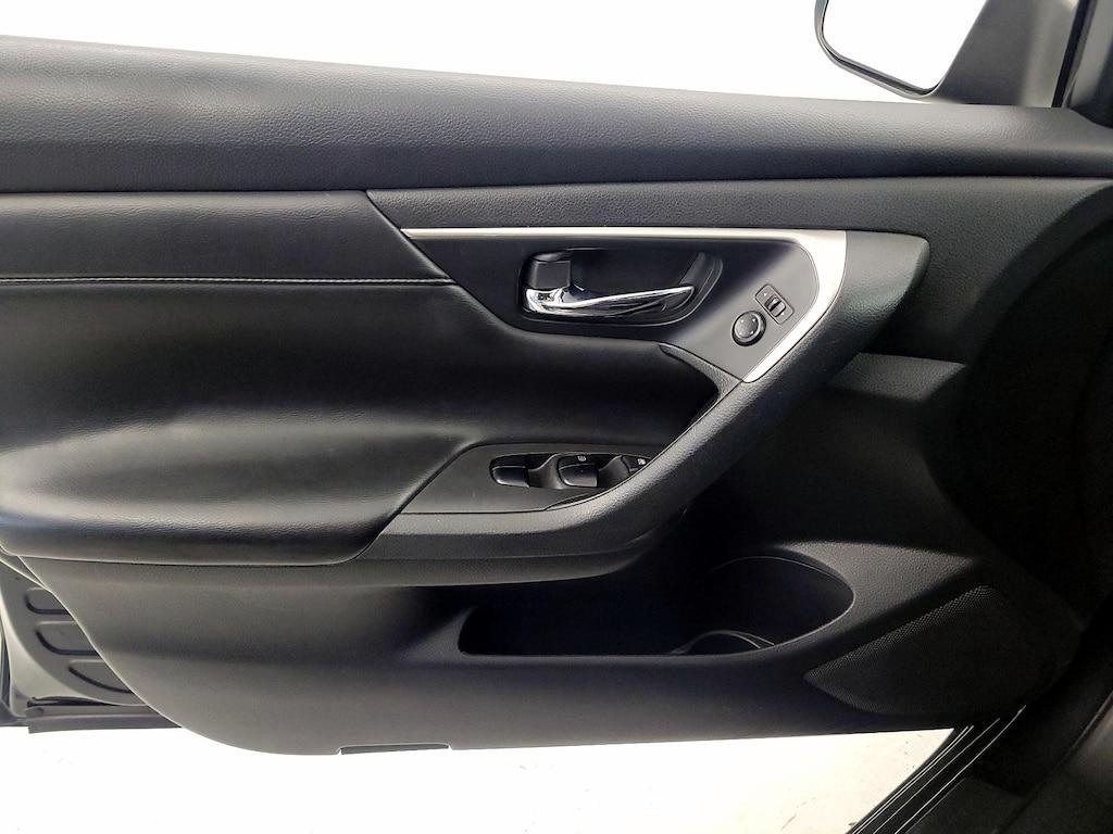 used 2015 Nissan Altima car, priced at $12,998