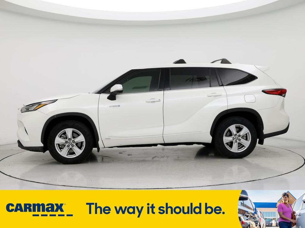 used 2020 Toyota Highlander Hybrid car, priced at $32,998