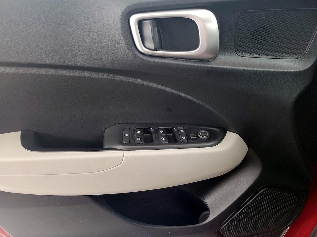 used 2022 Hyundai Venue car, priced at $17,998