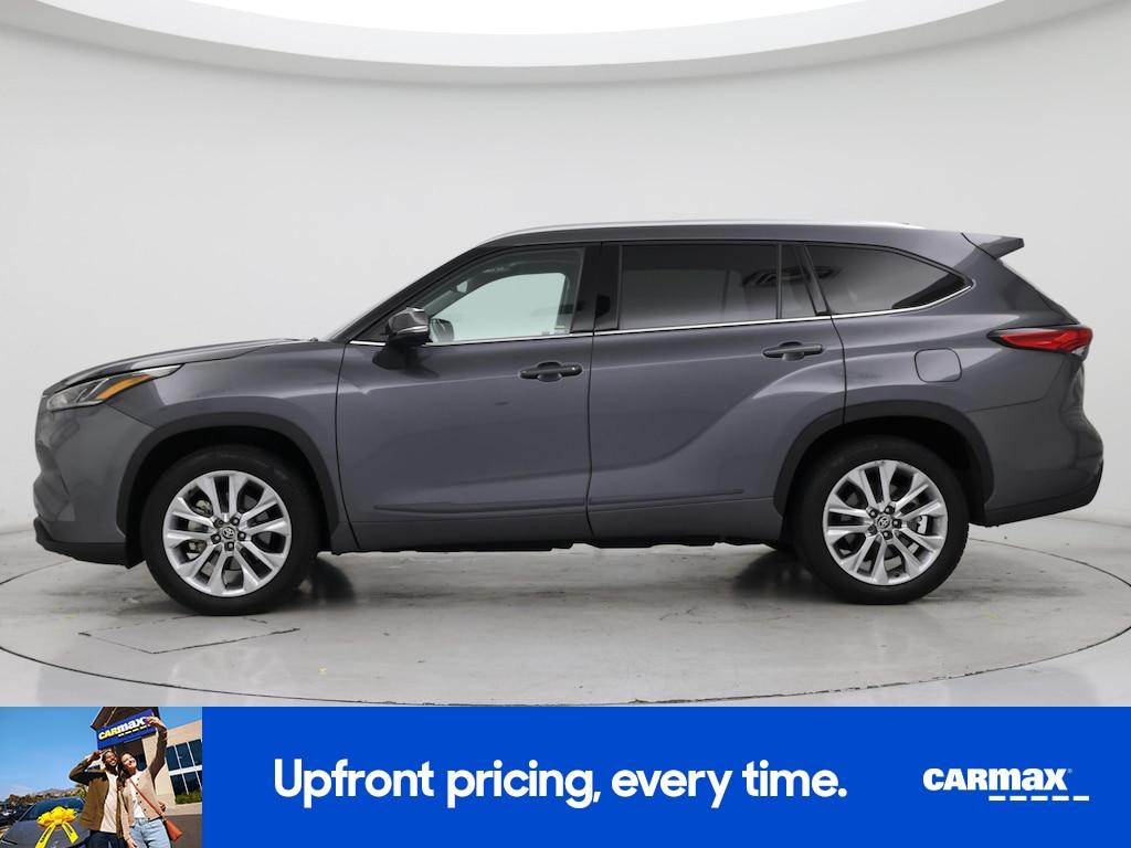 used 2023 Toyota Highlander Hybrid car, priced at $35,998
