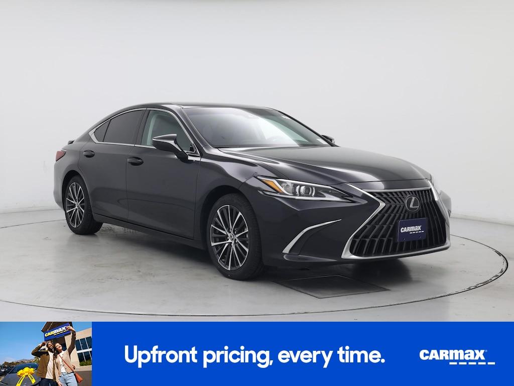 used 2024 Lexus ES 300h car, priced at $40,998