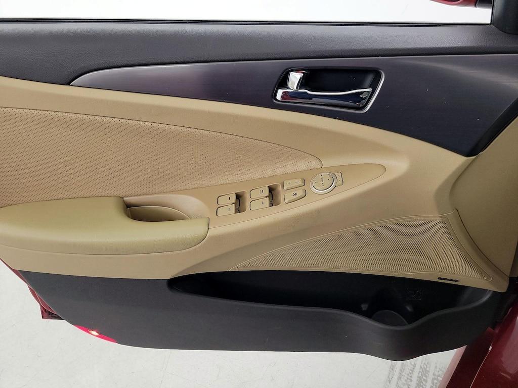 used 2015 Hyundai Sonata Hybrid car, priced at $11,998