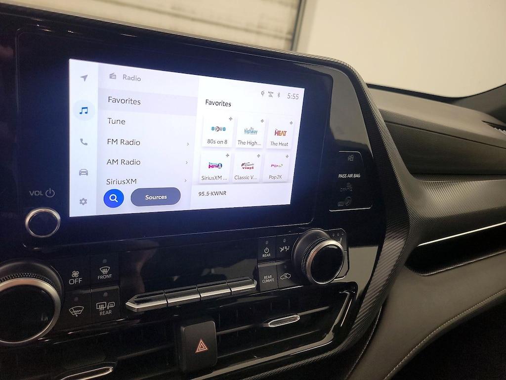 used 2024 Toyota Highlander car, priced at $43,998