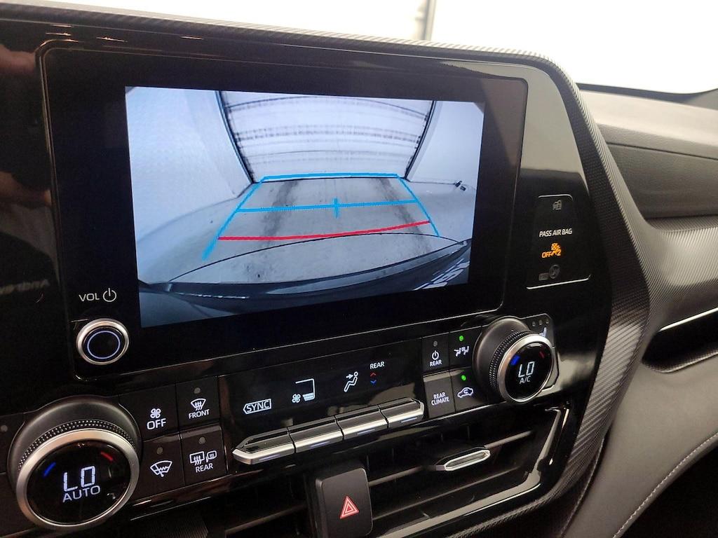 used 2024 Toyota Highlander car, priced at $43,998