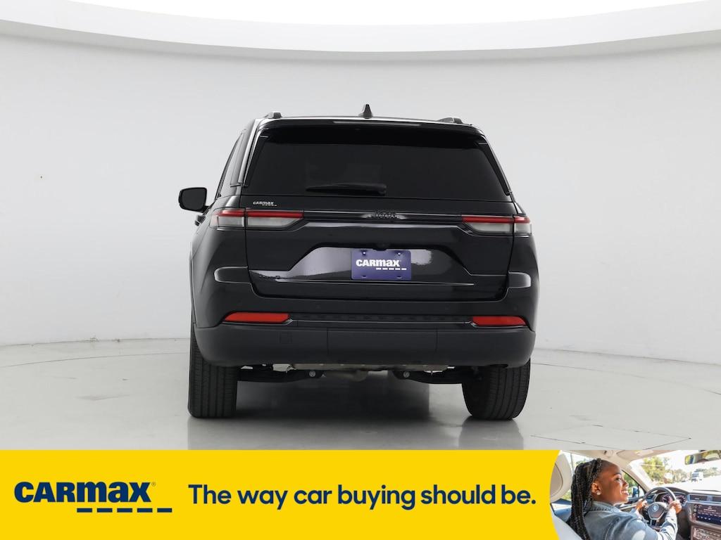 used 2023 Jeep Grand Cherokee car, priced at $37,998