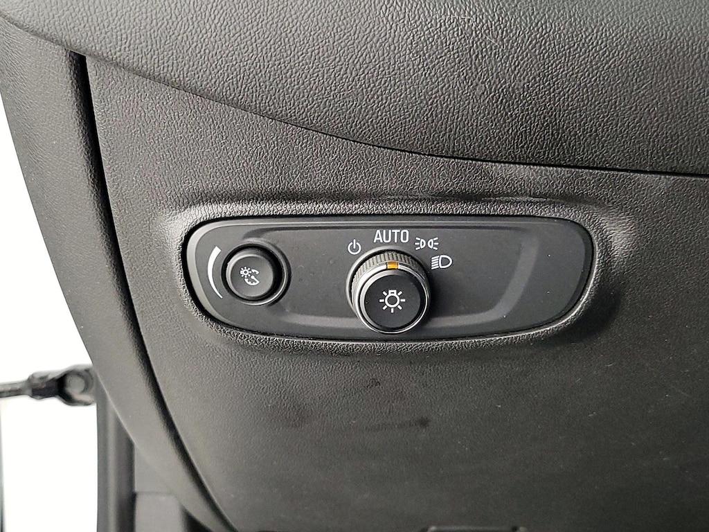 used 2021 Chevrolet Equinox car, priced at $18,998