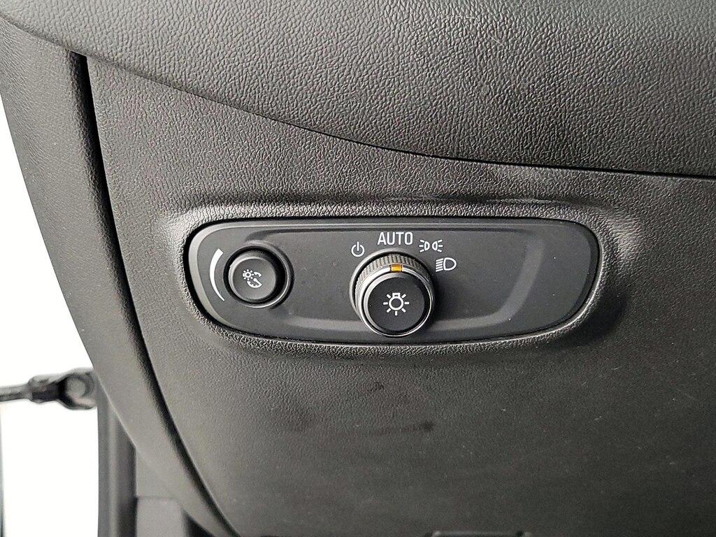 used 2021 Chevrolet Equinox car, priced at $19,998