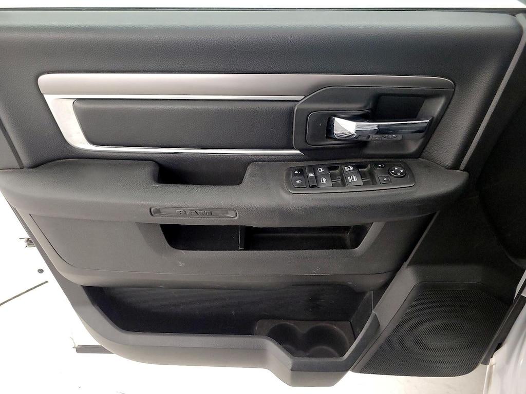 used 2021 Ram 1500 Classic car, priced at $23,998