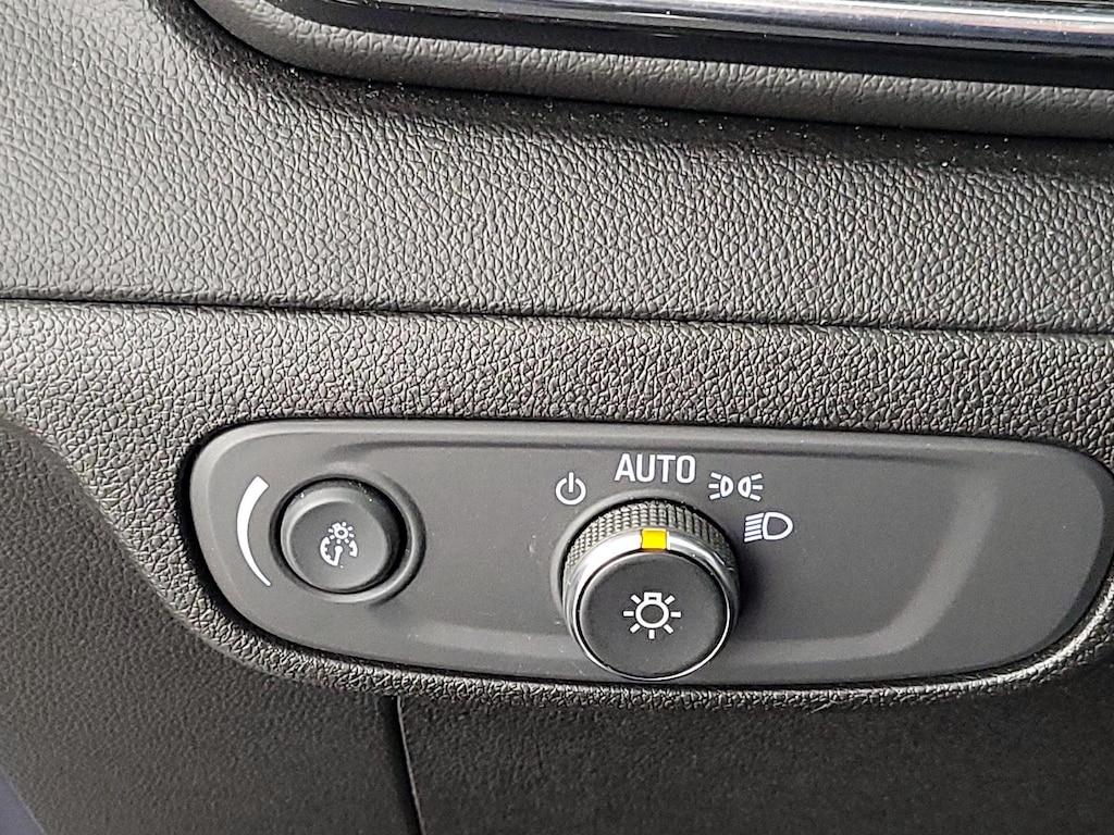 used 2023 Chevrolet Bolt EUV car, priced at $19,998