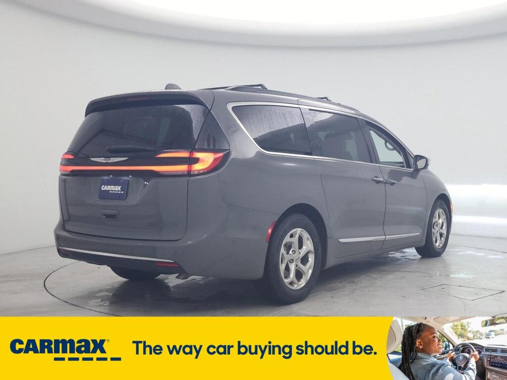 used 2022 Chrysler Pacifica car, priced at $29,998