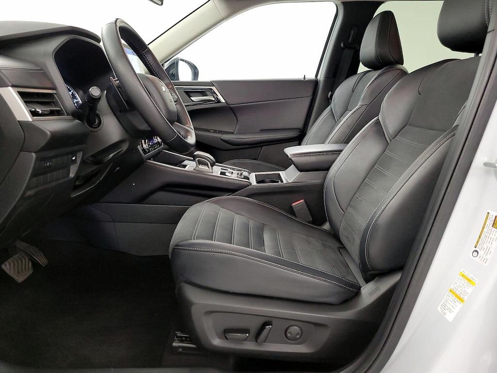 used 2024 Mitsubishi Outlander car, priced at $28,998