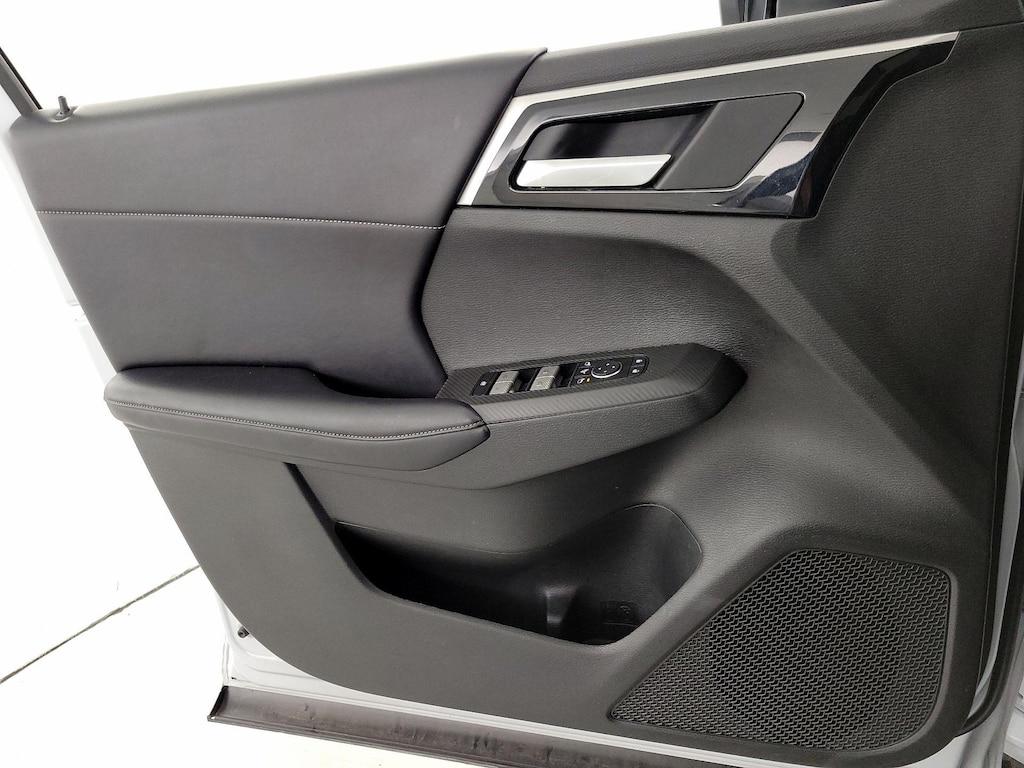 used 2024 Mitsubishi Outlander car, priced at $28,998