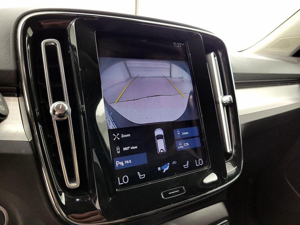 used 2021 Volvo XC40 car, priced at $25,998