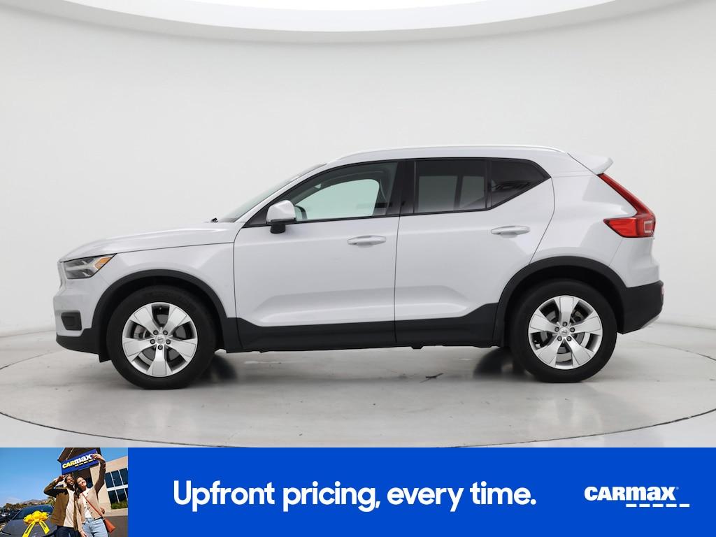used 2021 Volvo XC40 car, priced at $25,998