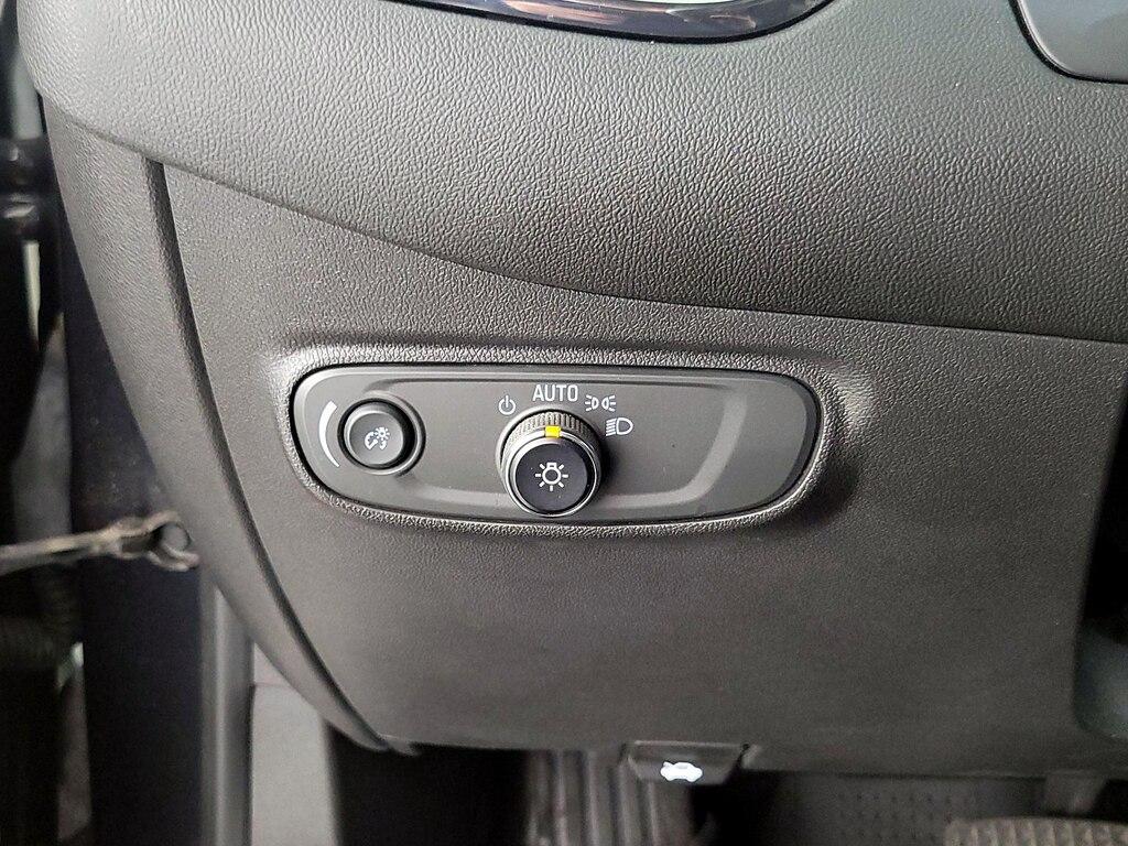 used 2022 Chevrolet Equinox car, priced at $21,998