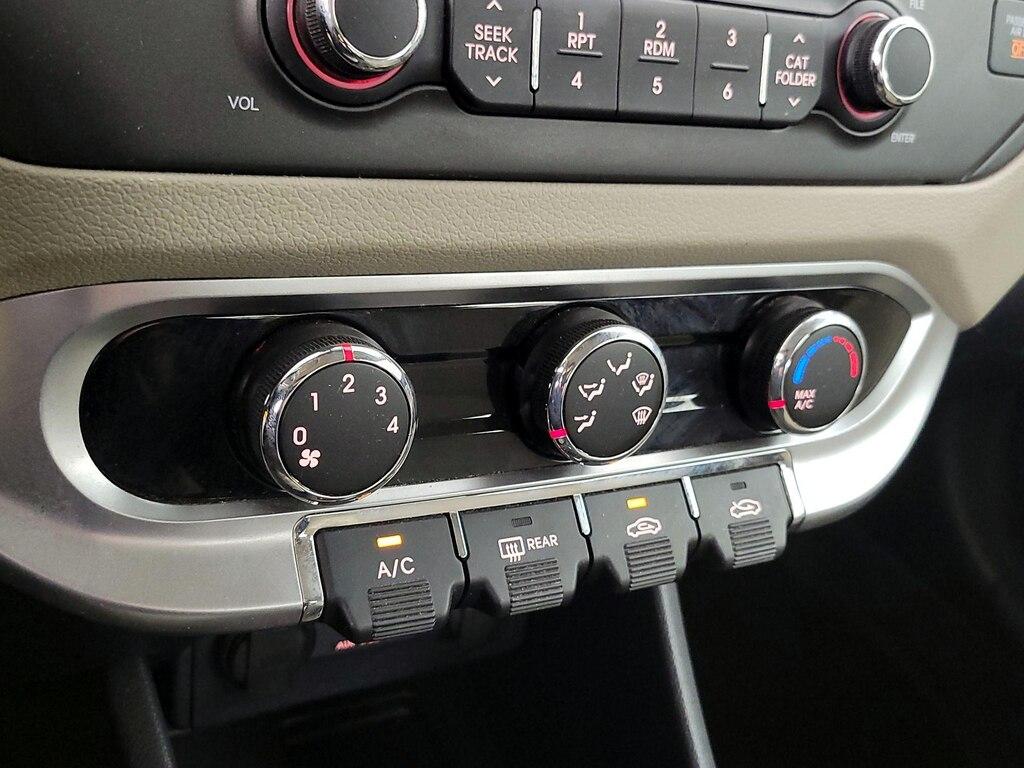 used 2013 Kia Rio car, priced at $9,998