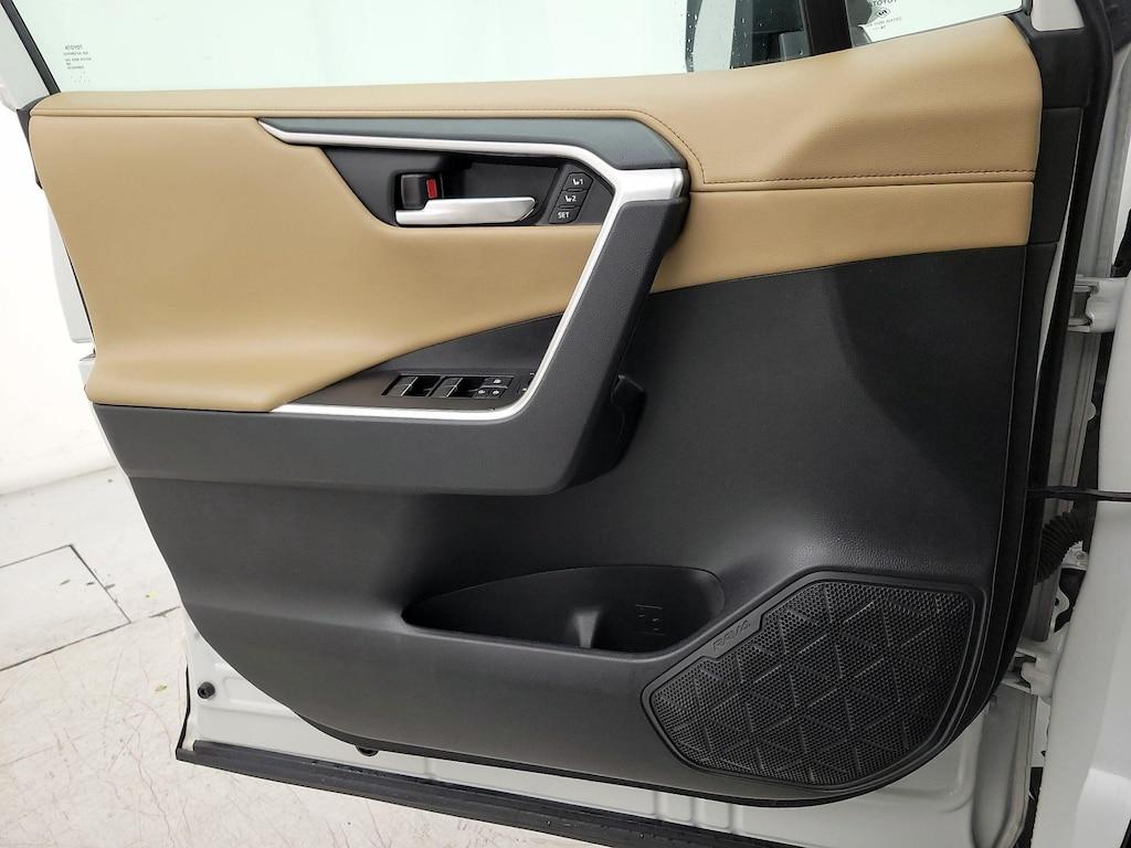 used 2019 Toyota RAV4 Hybrid car, priced at $32,998