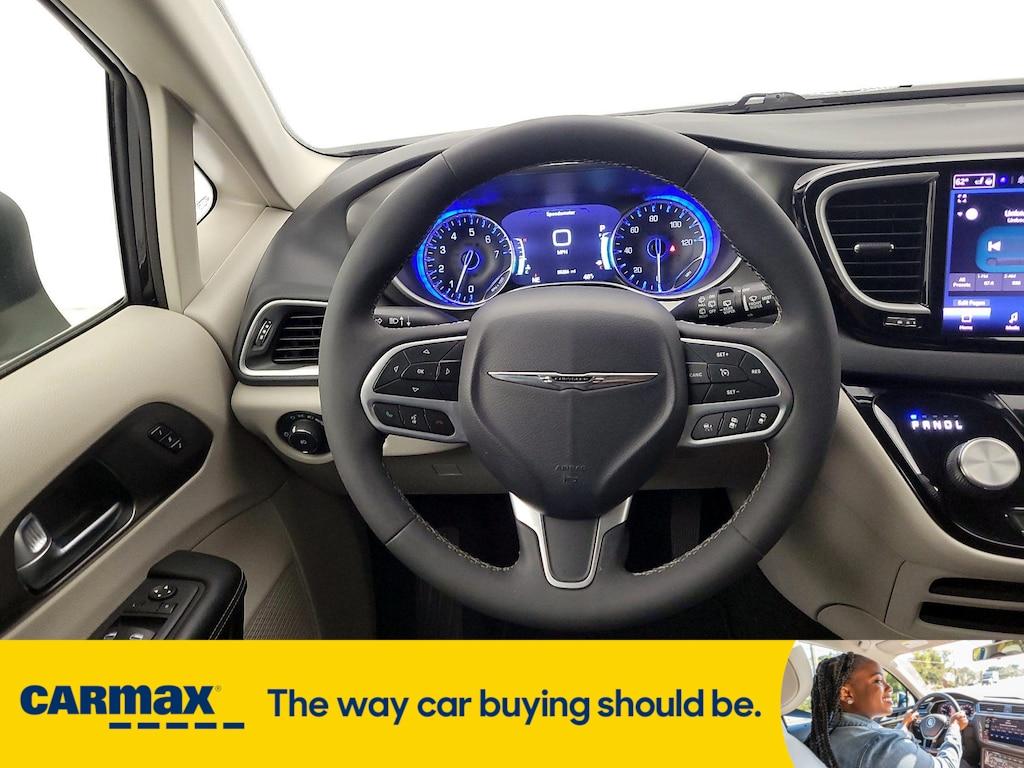 used 2023 Chrysler Pacifica car, priced at $23,998