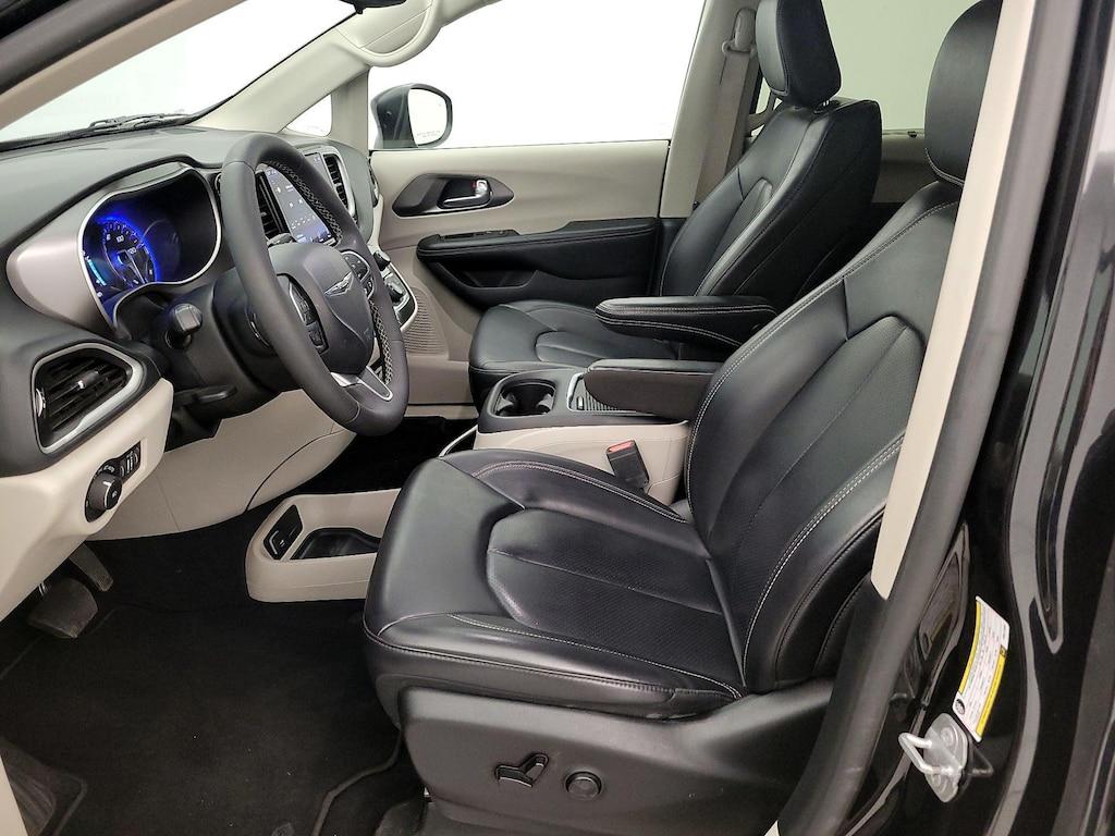 used 2023 Chrysler Pacifica car, priced at $23,998