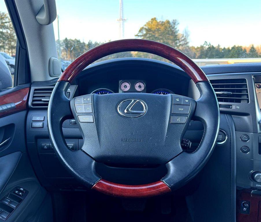 used 2008 Lexus LX 570 car, priced at $22,995