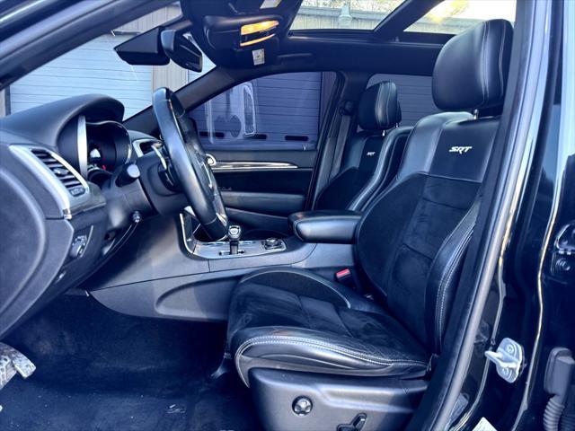 used 2014 Jeep Grand Cherokee car, priced at $25,995