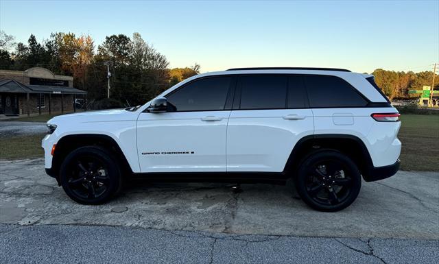 used 2023 Jeep Grand Cherokee car, priced at $34,995