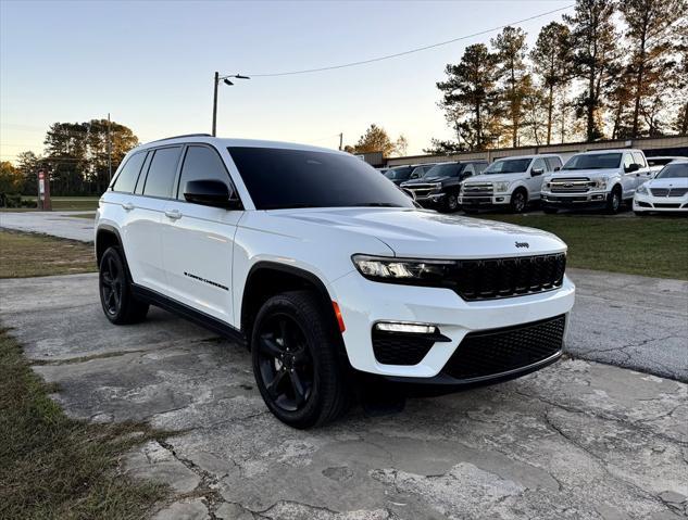 used 2023 Jeep Grand Cherokee car, priced at $34,995