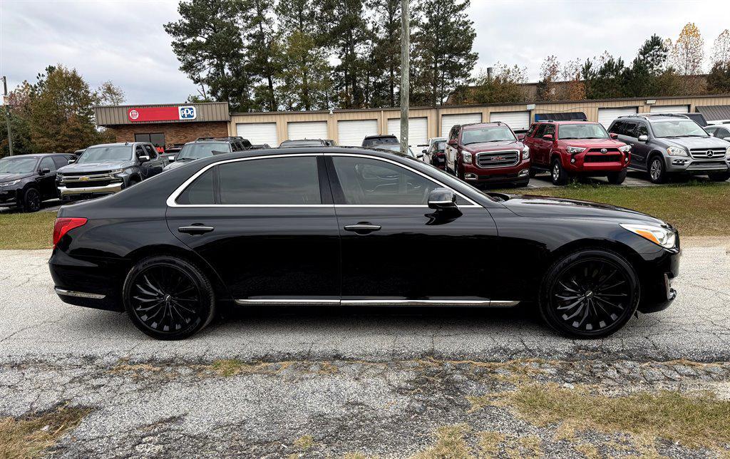 used 2018 Genesis G90 car, priced at $19,995