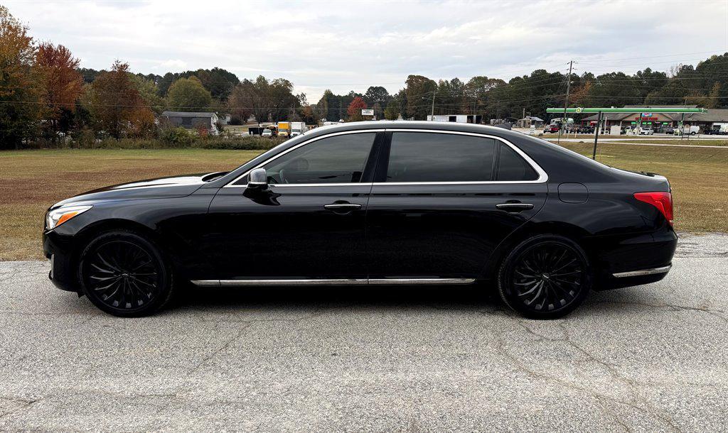 used 2018 Genesis G90 car, priced at $19,995