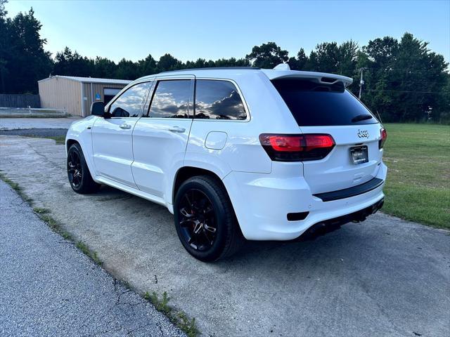 used 2015 Jeep Grand Cherokee car, priced at $27,895