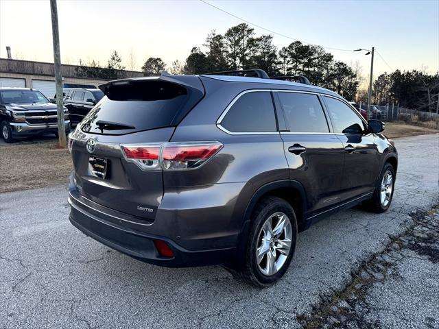 used 2014 Toyota Highlander car, priced at $14,495