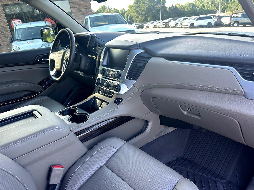 used 2019 GMC Yukon XL car, priced at $34,995