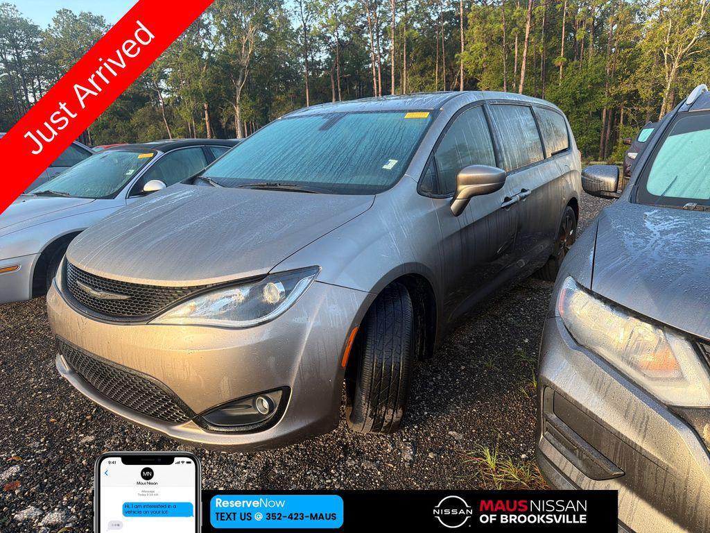 used 2018 Chrysler Pacifica car, priced at $16,922