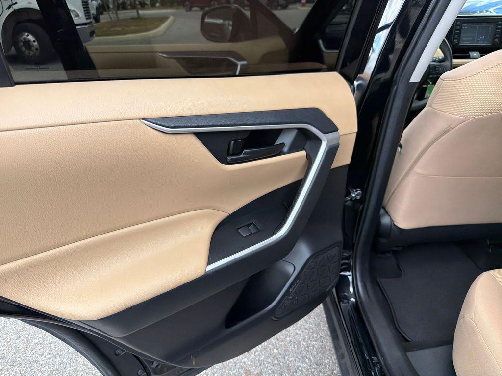 used 2020 Toyota RAV4 car, priced at $18,993