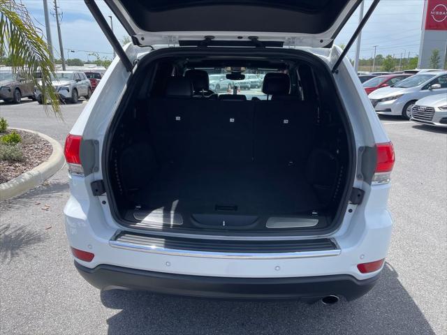 used 2018 Jeep Grand Cherokee car, priced at $15,886