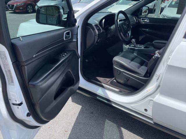 used 2018 Jeep Grand Cherokee car, priced at $15,886