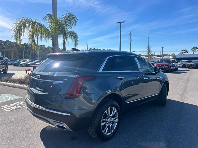 used 2021 Cadillac XT5 car, priced at $26,221