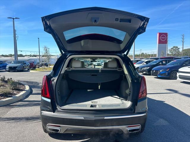 used 2021 Cadillac XT5 car, priced at $26,221