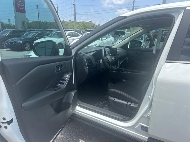 new 2025 Nissan Rogue car, priced at $29,276