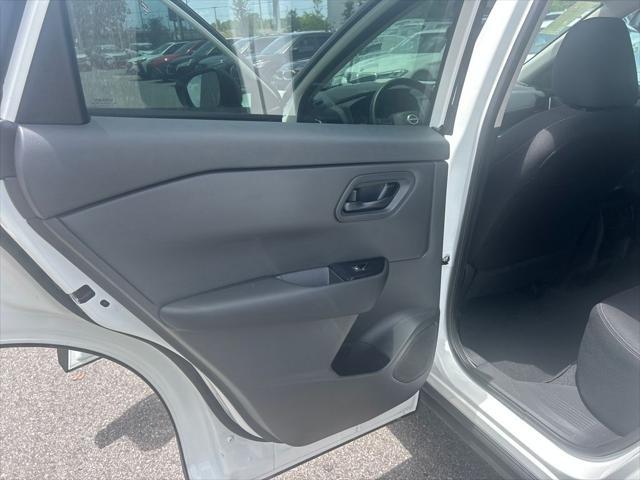 new 2025 Nissan Rogue car, priced at $29,276