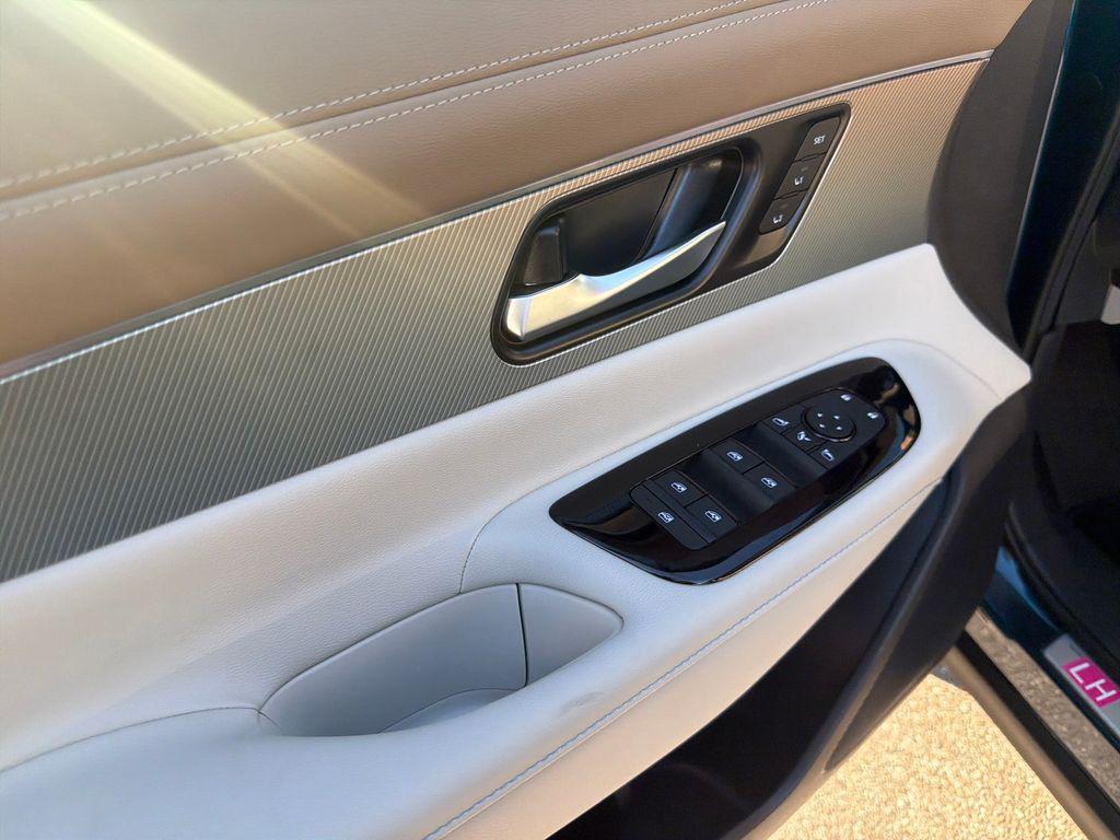 new 2026 Nissan Murano car, priced at $53,377