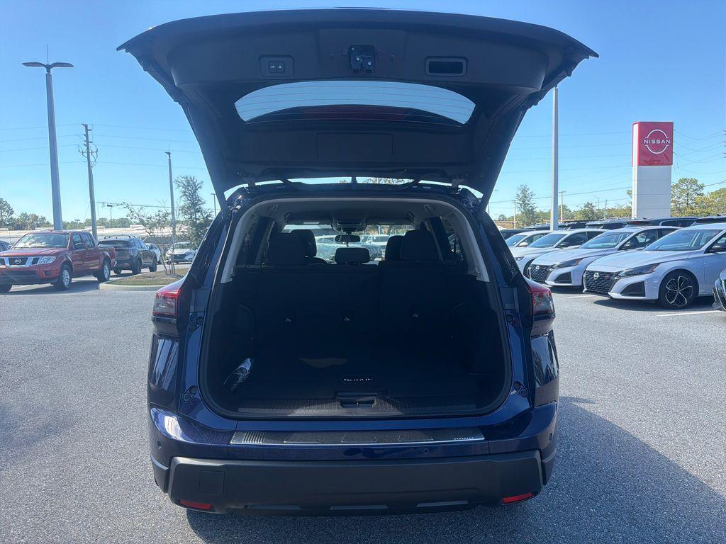 new 2026 Nissan Rogue car, priced at $31,008