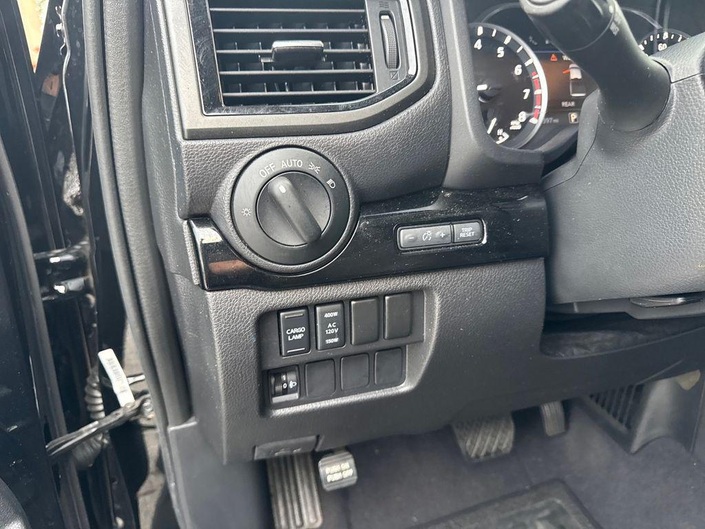 used 2023 Nissan Titan car, priced at $33,958