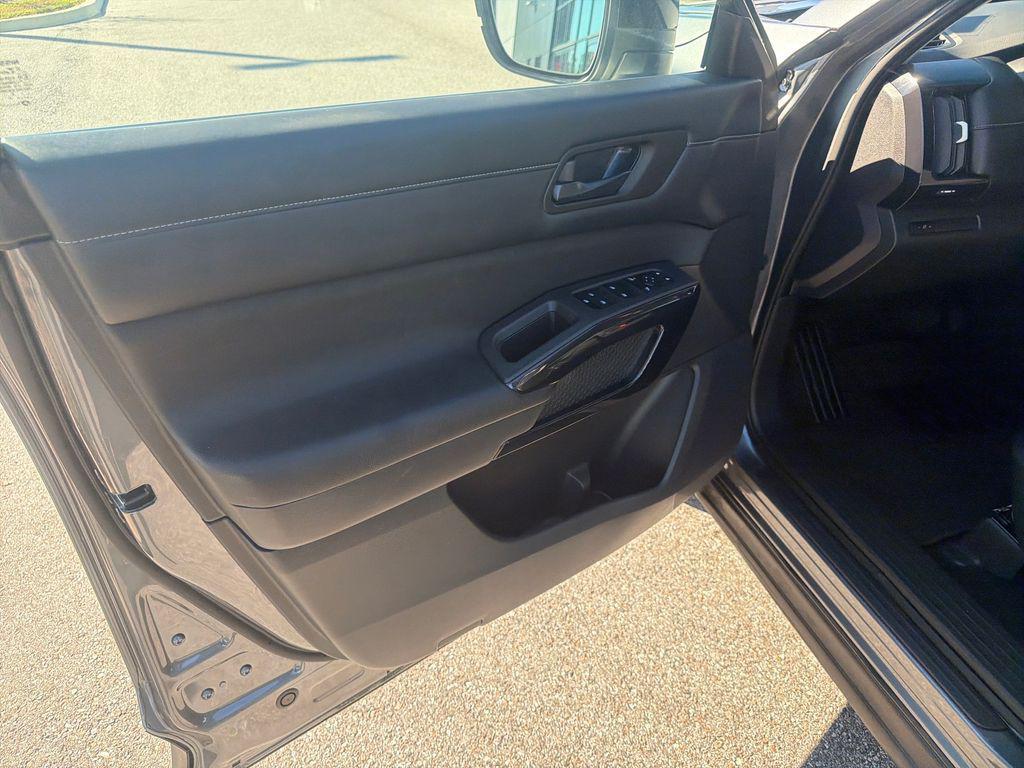 used 2024 Nissan Pathfinder car, priced at $30,744