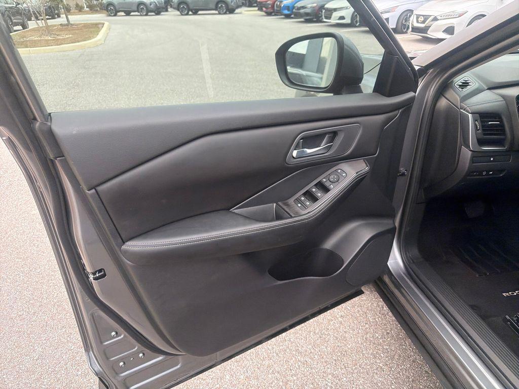 used 2024 Nissan Rogue car, priced at $22,896