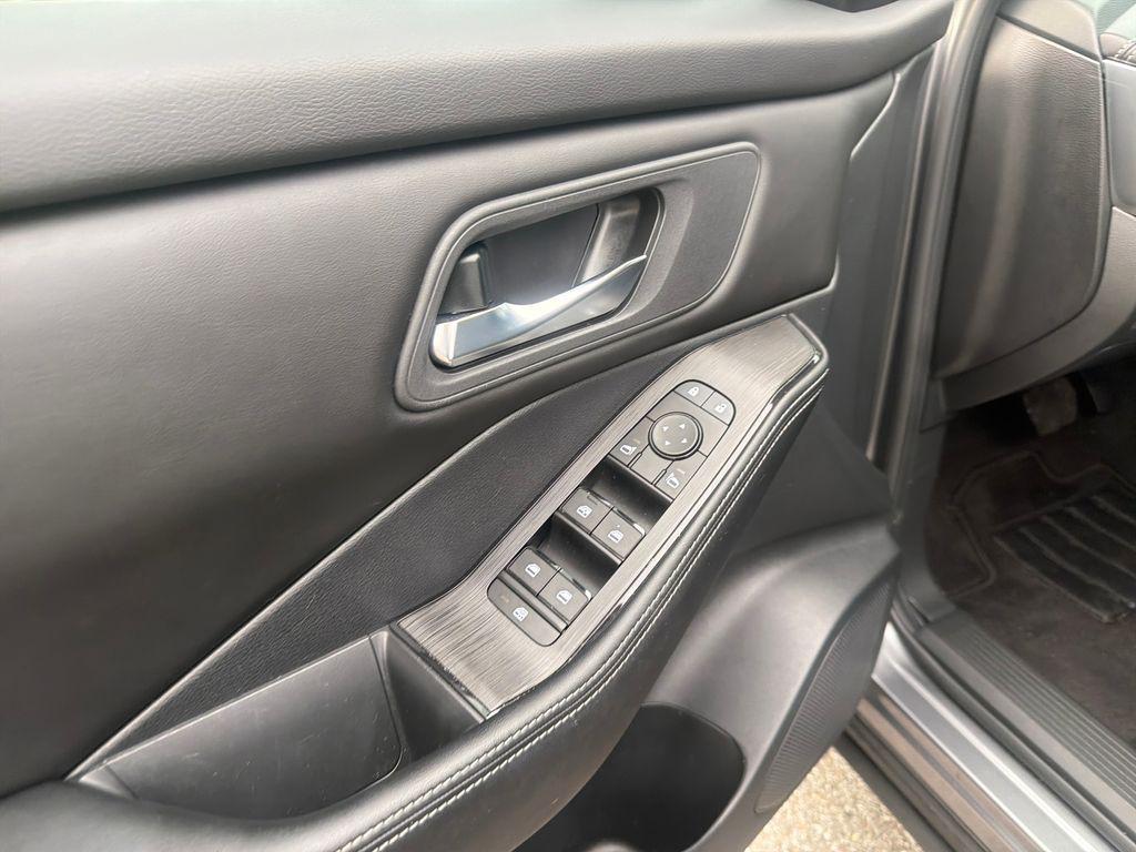 used 2024 Nissan Rogue car, priced at $22,896